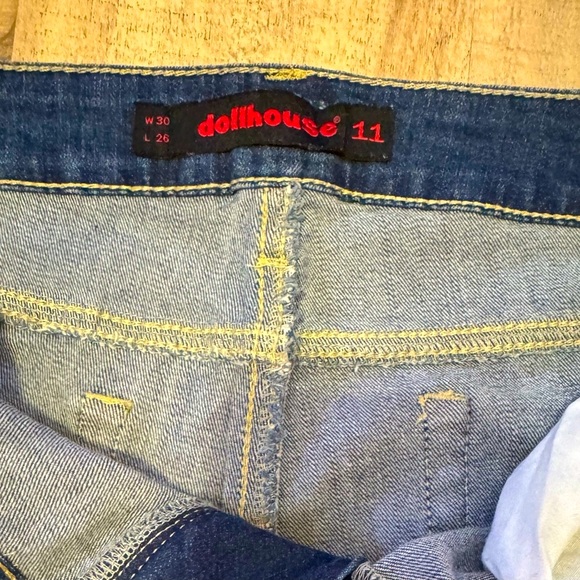 Women’s dollhouse Denim Cuffed Jeans - Picture 4 of 5